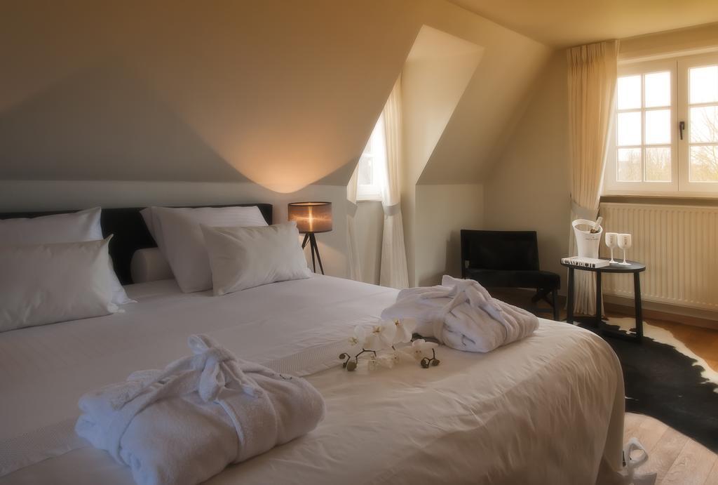 B&B Colombe Blanche นอคเคอ-เฮสท์ ห้อง รูปภาพ